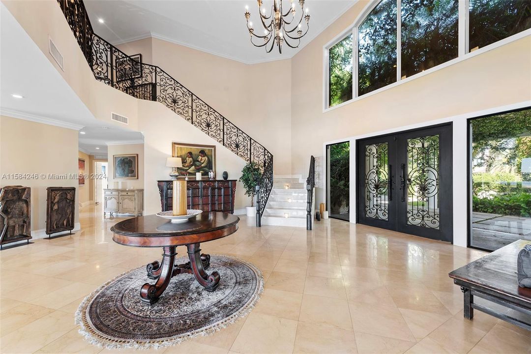 For Sale: $12,900,000 (7 beds, 9 baths, 6996 Square Feet)