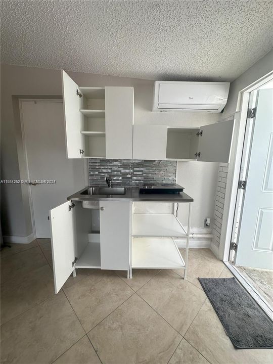 Recently Rented: $1,200 (0 beds, 1 baths, 192 Square Feet)