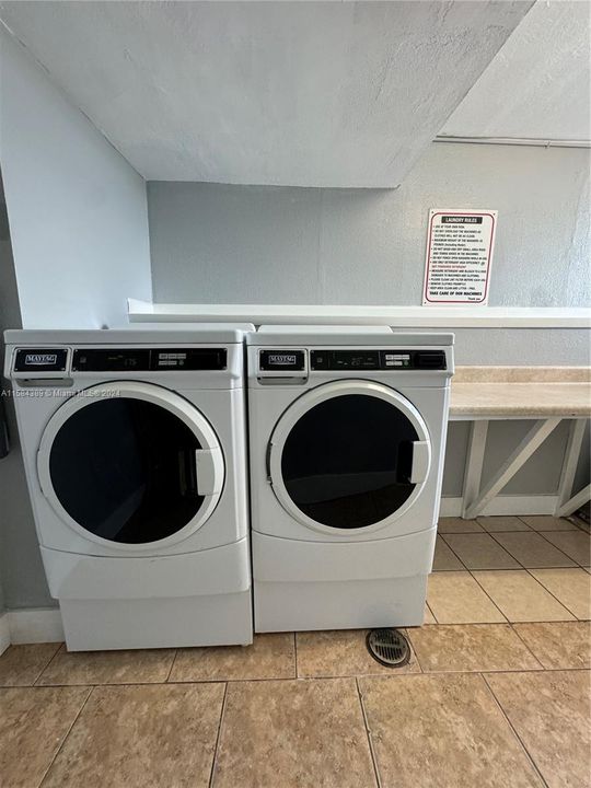 laundry facilities on the same floor
