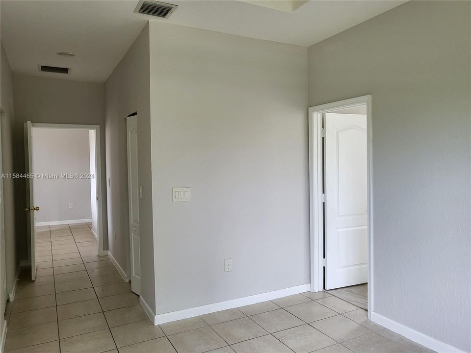 Active With Contract: $3,200 (4 beds, 2 baths, 2150 Square Feet)