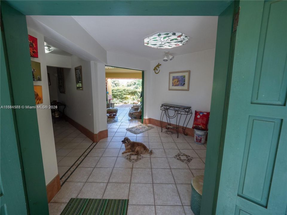 En Venta: $499,000 (3 camas, 2 baños, 0 Pies cuadrados)