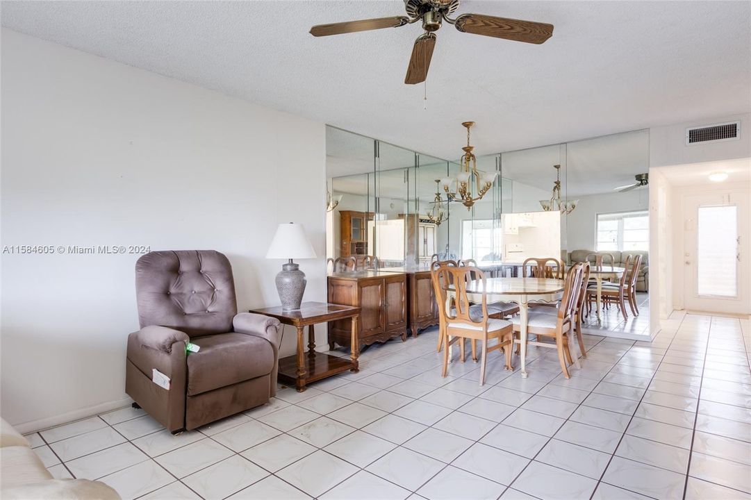 Recently Sold: $134,900 (2 beds, 2 baths, 930 Square Feet)