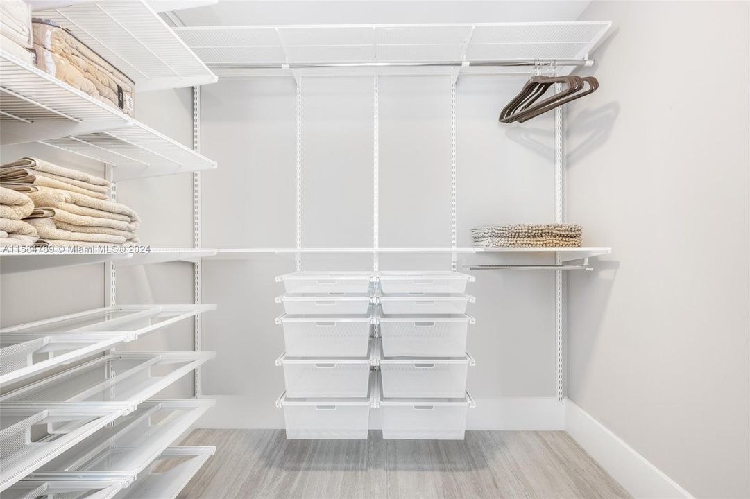 Recently Rented: $6,000 (2 beds, 3 baths, 1198 Square Feet)