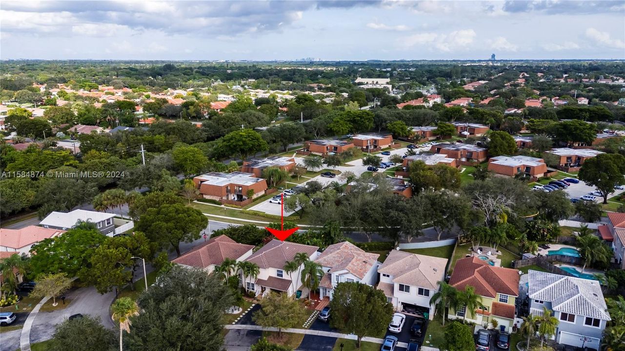 Active With Contract: $685,000 (3 beds, 2 baths, 1680 Square Feet)