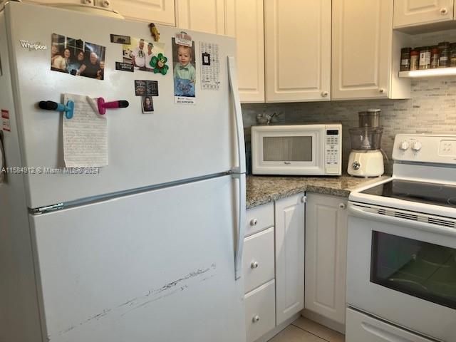 Can be sold with all kitchen items for turn-key unit. Please inquire