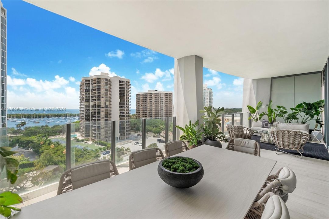 Active With Contract: $14,000 (2 beds, 2 baths, 1046 Square Feet)
