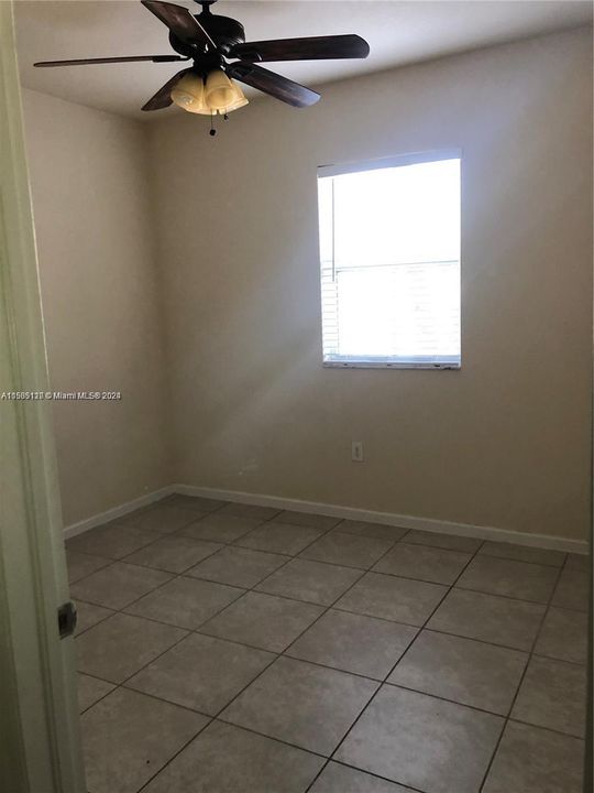 For Rent: $3,199 (3 beds, 2 baths, 1227 Square Feet)