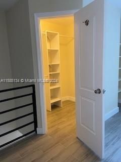 For Rent: $1,925 (1 beds, 1 baths, 750 Square Feet)