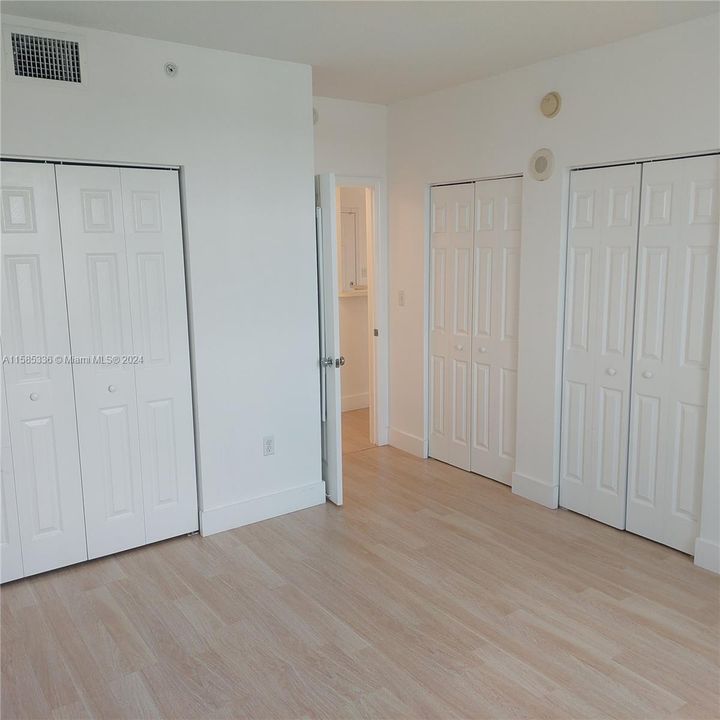 For Rent: $2,400 (1 beds, 1 baths, 753 Square Feet)