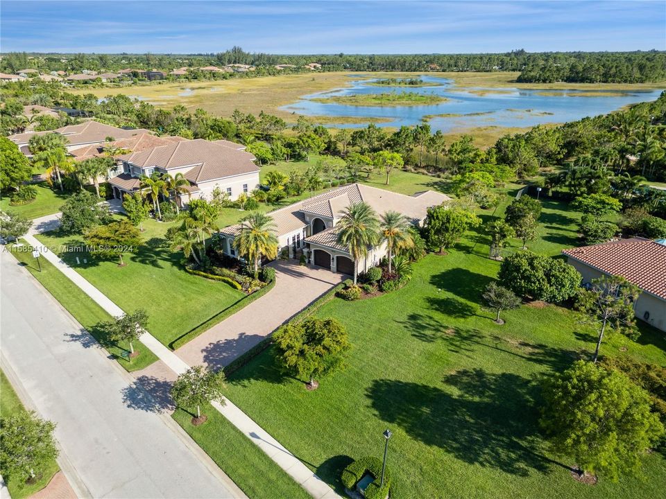 For Sale: $1,499,000 (3 beds, 3 baths, 3397 Square Feet)