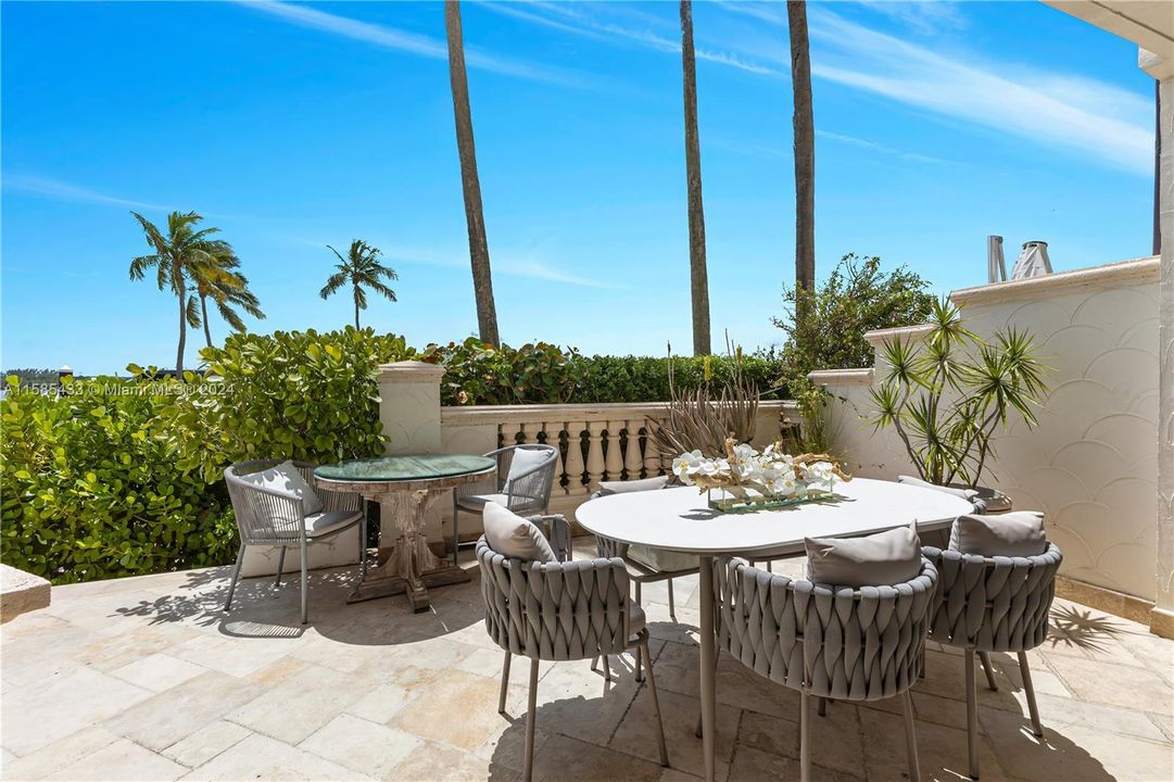 For Sale: $6,900,000 (4 beds, 4 baths, 2858 Square Feet)