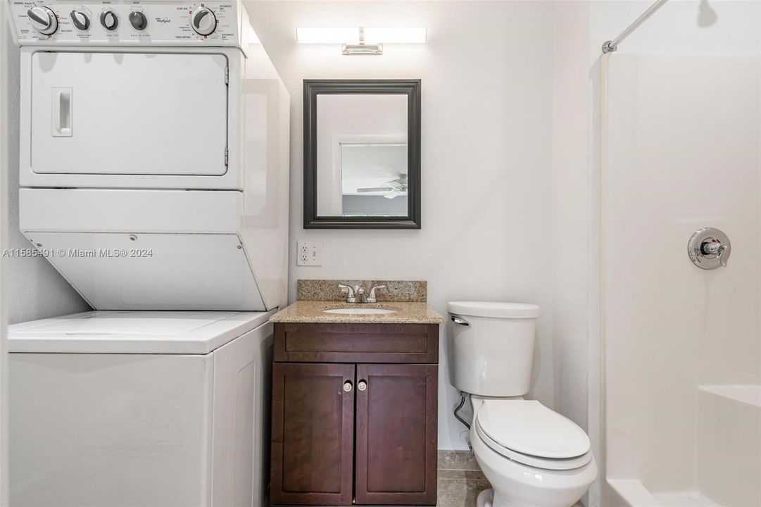 Recently Rented: $3,249 (3 beds, 2 baths, 1128 Square Feet)