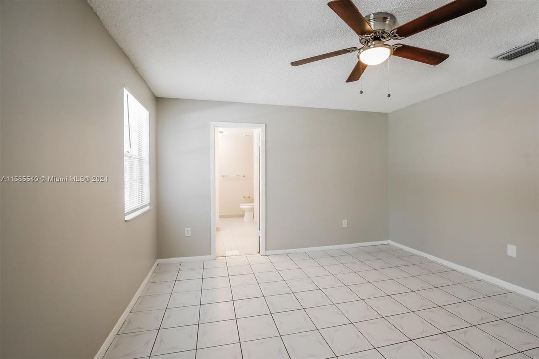 Active With Contract: $3,565 (4 beds, 2 baths, 1866 Square Feet)