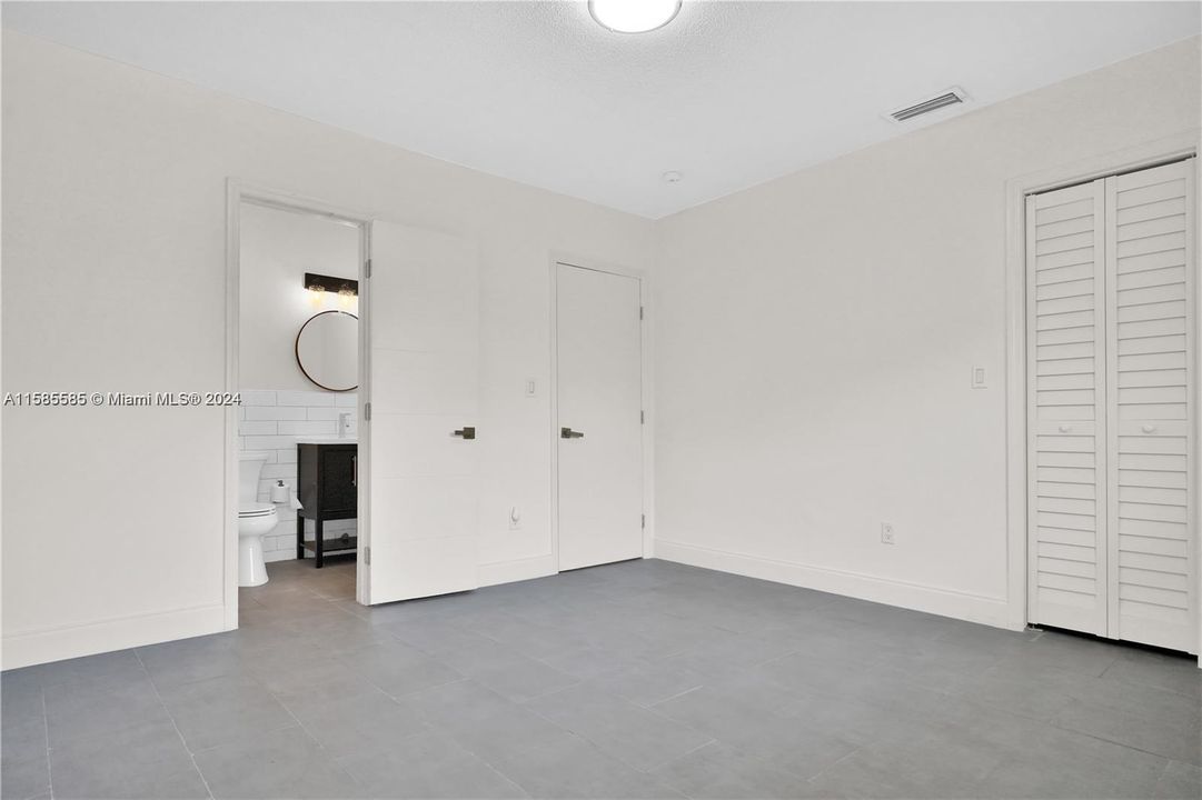 For Rent: $3,400 (3 beds, 2 baths, 2311 Square Feet)