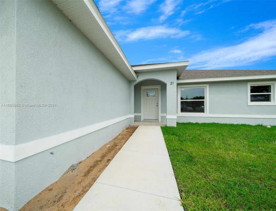 Active With Contract: $279,900 (3 beds, 2 baths, 0 Square Feet)