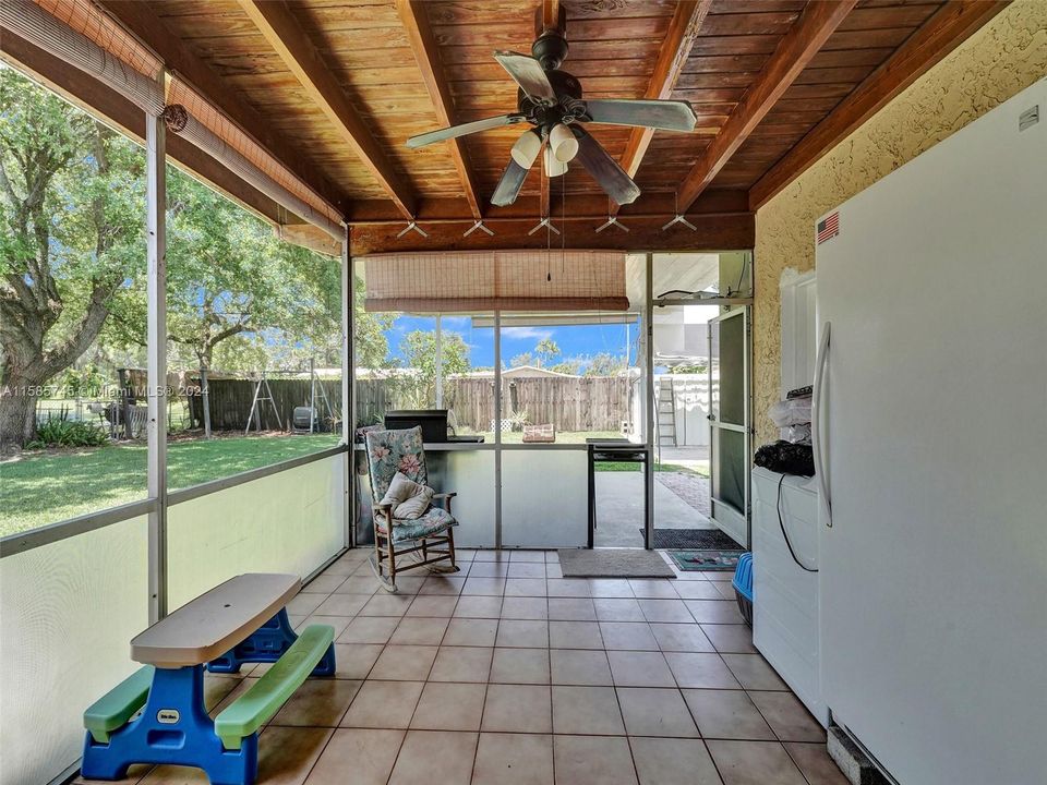 Active With Contract: $685,000 (3 beds, 2 baths, 1575 Square Feet)