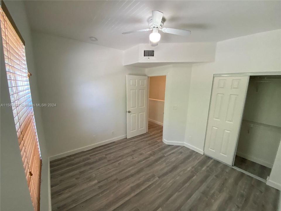 Active With Contract: $3,600 (4 beds, 2 baths, 1737 Square Feet)
