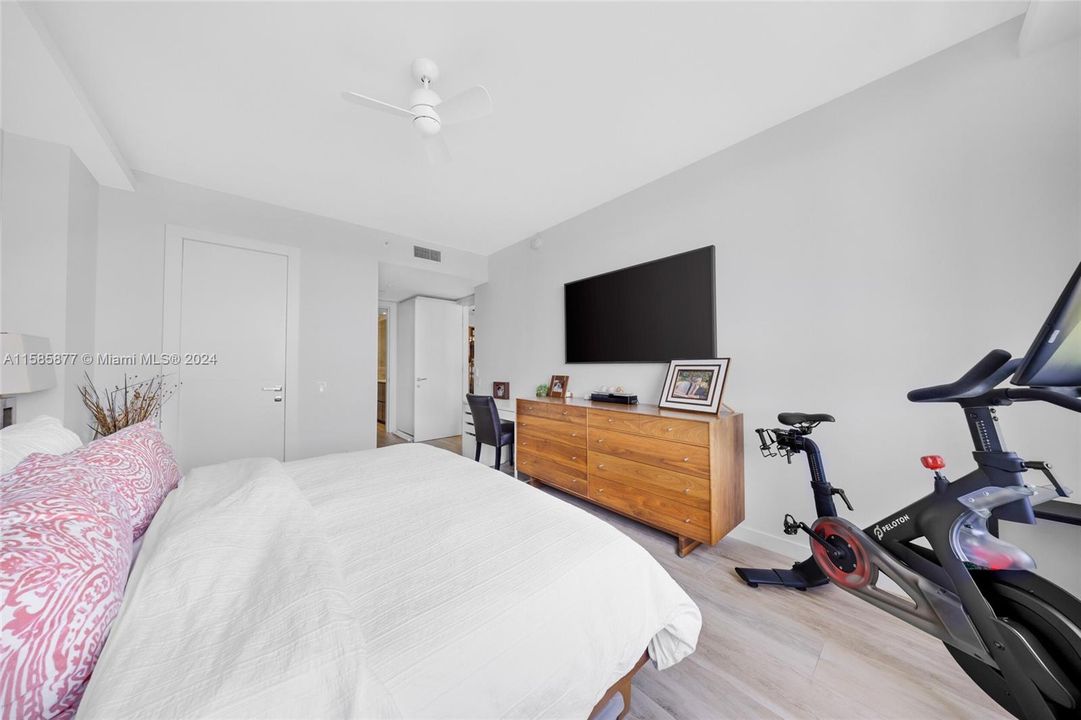 Недавно арендовано: $7,699 (3 спален, 2 ванн, 1640 Квадратных фут)