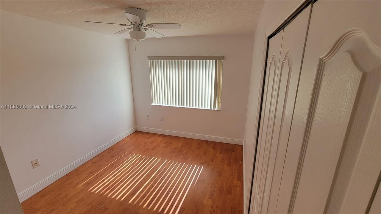 Recently Rented: $3,500 (4 beds, 3 baths, 1613 Square Feet)