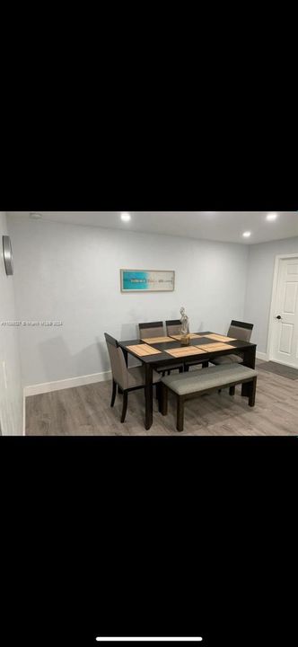 For Rent: $2,300 (3 beds, 2 baths, 1546 Square Feet)