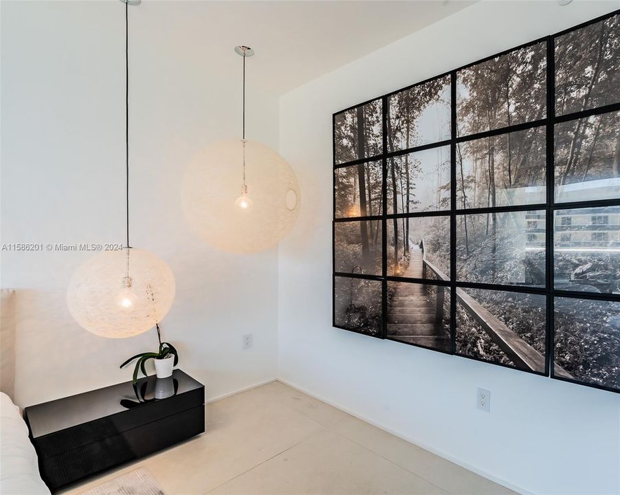 Recently Sold: $3,400,000 (2 beds, 2 baths, 2160 Square Feet)