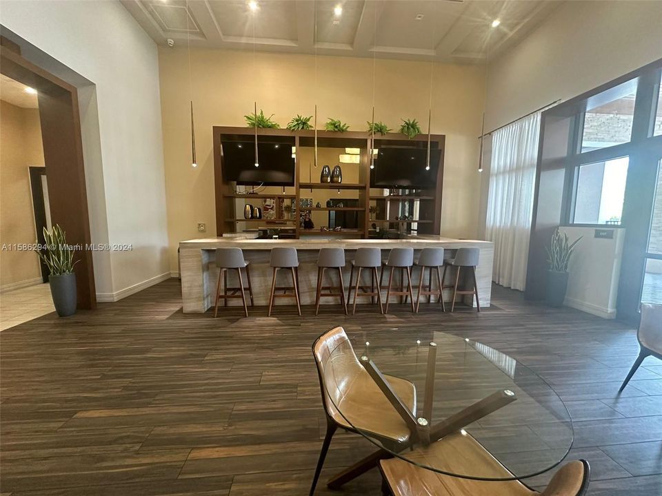 Recently Rented: $3,600 (4 beds, 2 baths, 1821 Square Feet)