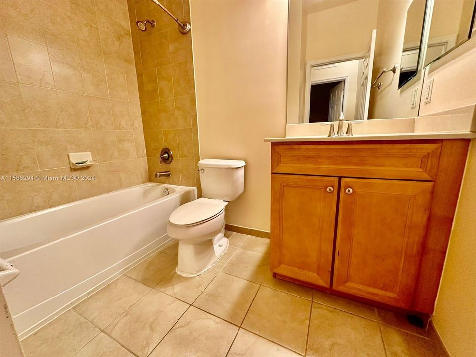 Recently Rented: $3,600 (4 beds, 2 baths, 1821 Square Feet)