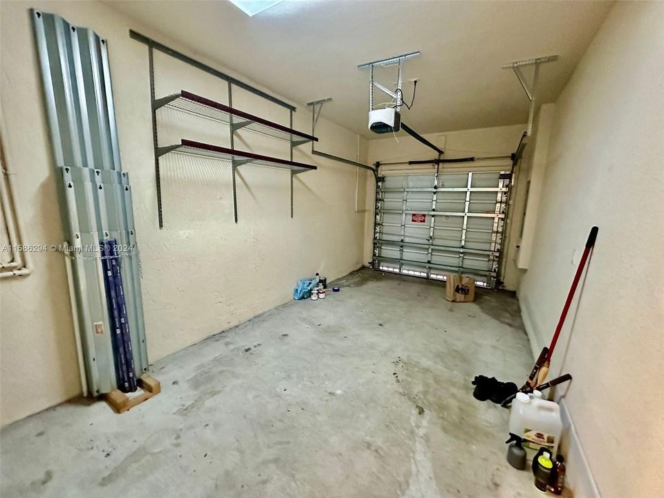 Recently Rented: $3,600 (4 beds, 2 baths, 1821 Square Feet)