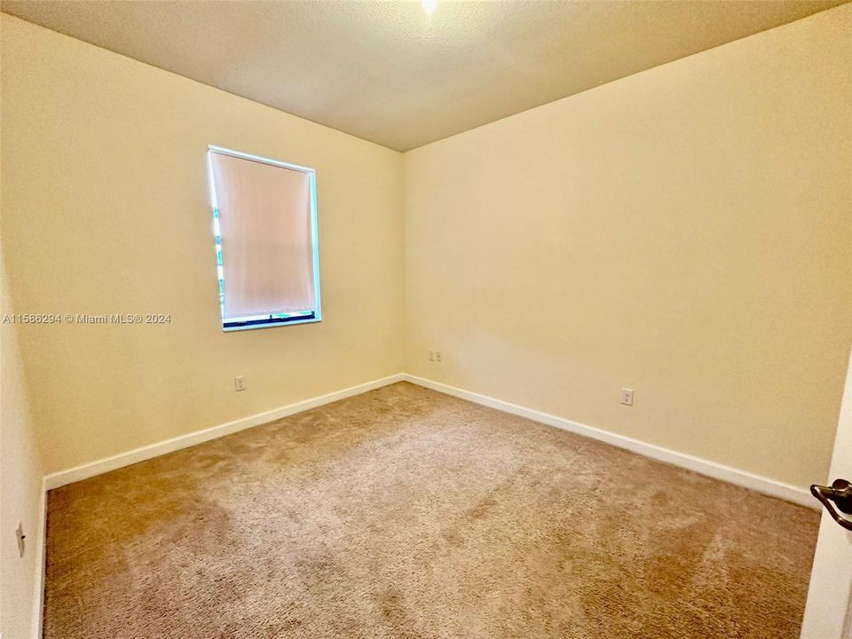 Recently Rented: $3,600 (4 beds, 2 baths, 1821 Square Feet)