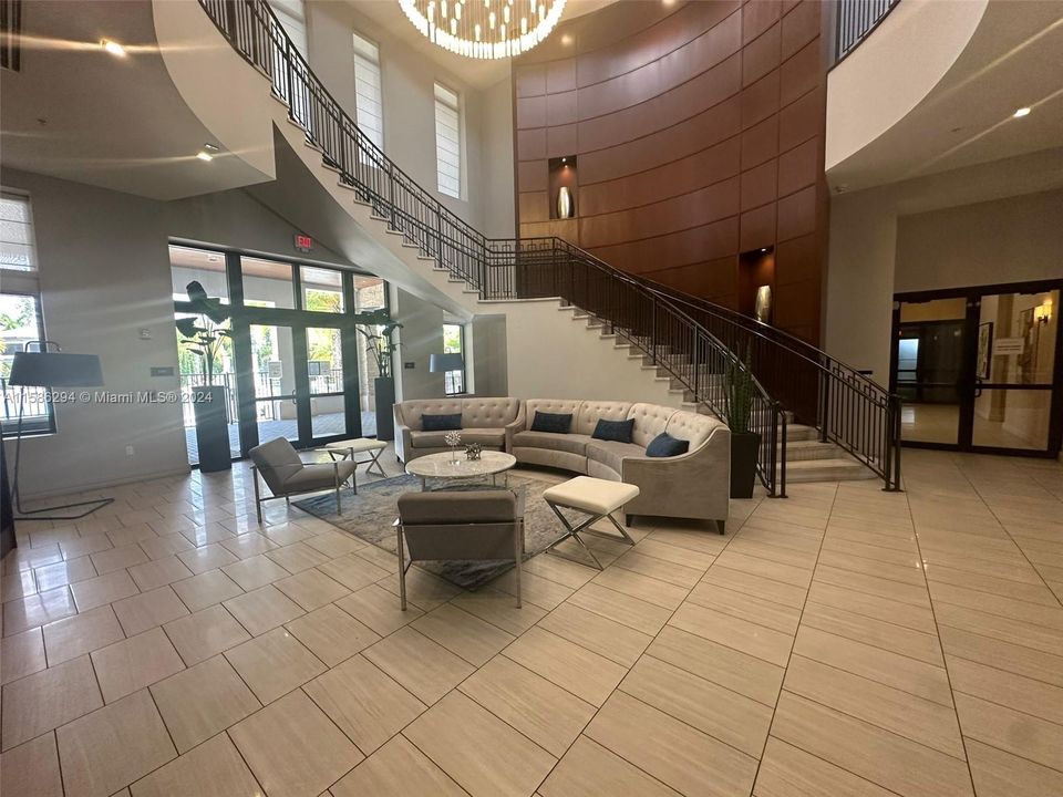 Recently Rented: $3,600 (4 beds, 2 baths, 1821 Square Feet)