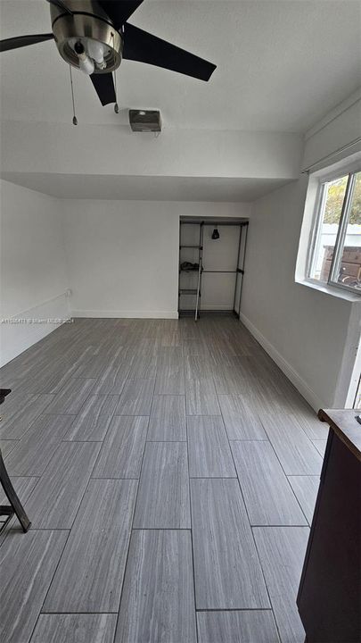 最近租的: $1,200 (1 贝兹, 1 浴室, 120 平方英尺)