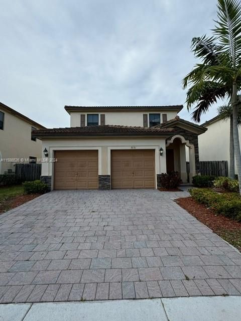 Active With Contract: $3,500 (4 beds, 2 baths, 2186 Square Feet)