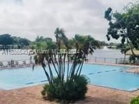 Recently Rented: $1,800 (2 beds, 2 baths, 920 Square Feet)