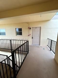 Recently Rented: $1,800 (2 beds, 2 baths, 920 Square Feet)