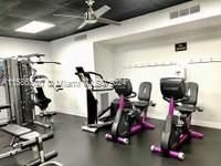 Recently Rented: $1,800 (2 beds, 2 baths, 920 Square Feet)