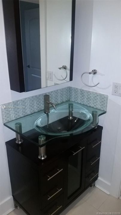 Недавно арендовано: $2,700 (2 спален, 2 ванн, 968 Квадратных фут)