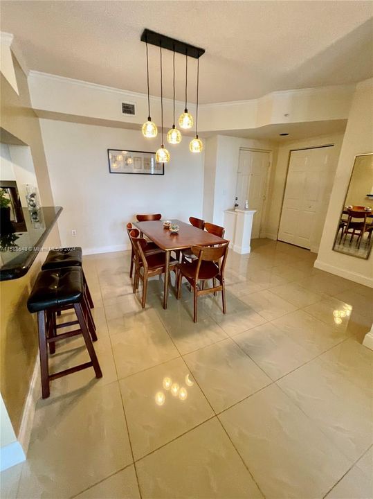 Recently Rented: $3,100 (2 beds, 2 baths, 1116 Square Feet)