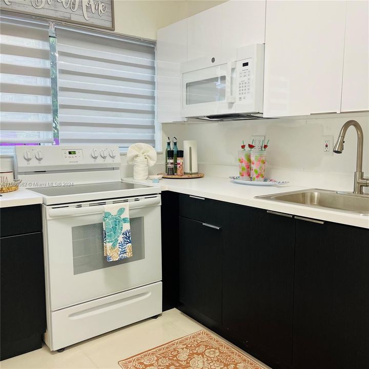For Rent: $2,400 (1 beds, 1 baths, 0 Square Feet)