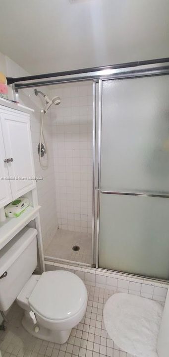 For Sale: $249,000 (2 beds, 1 baths, 1002 Square Feet)