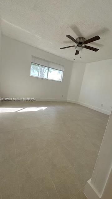 Active With Contract: $2,200 (2 beds, 2 baths, 1020 Square Feet)
