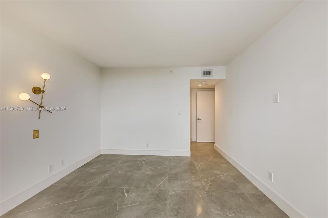 For Rent: $6,500 (3 beds, 2 baths, 1520 Square Feet)