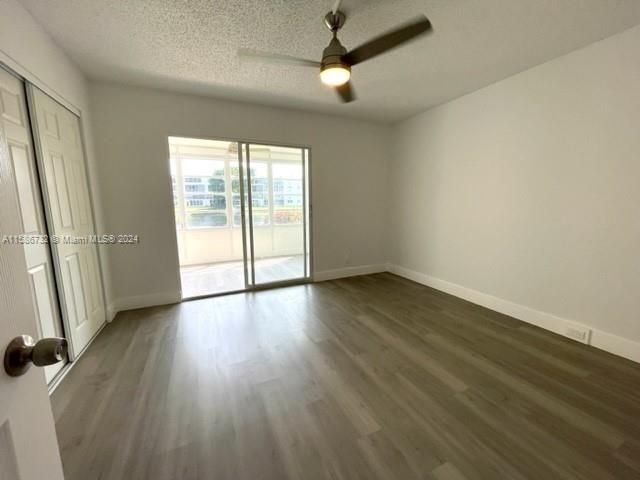 For Sale: $135,000 (1 beds, 1 baths, 585 Square Feet)