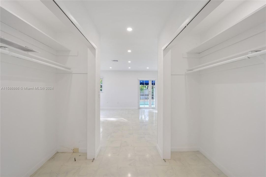 Activo con contrato: $3,450,000 (3 camas, 3 baños, 2246 Pies cuadrados)