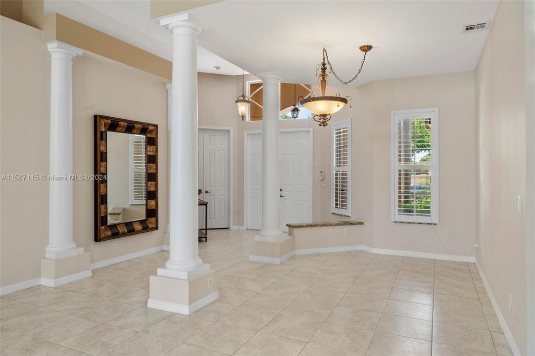 Recently Sold: $1,175,000 (4 beds, 4 baths, 2948 Square Feet)