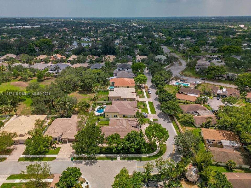 Recently Sold: $1,175,000 (4 beds, 4 baths, 2948 Square Feet)