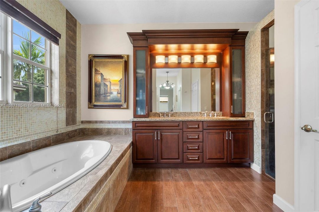 Recently Sold: $1,175,000 (4 beds, 4 baths, 2948 Square Feet)