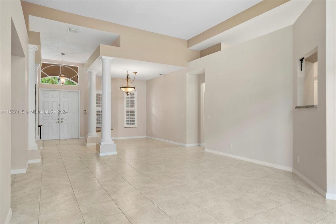 Recently Sold: $1,175,000 (4 beds, 4 baths, 2948 Square Feet)