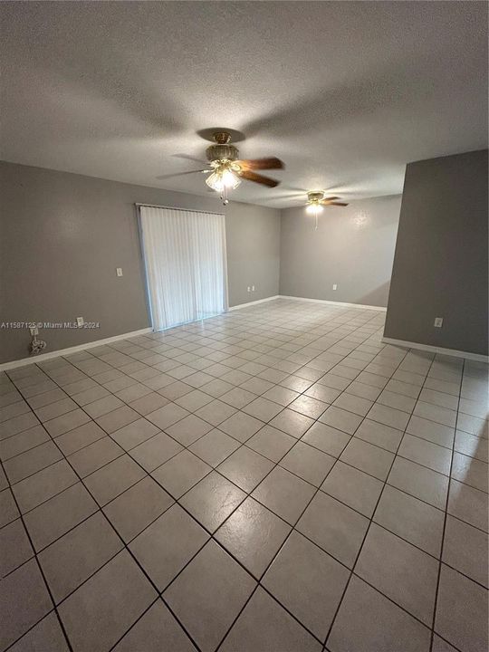 For Rent: $1,400 (1 beds, 1 baths, 785 Square Feet)