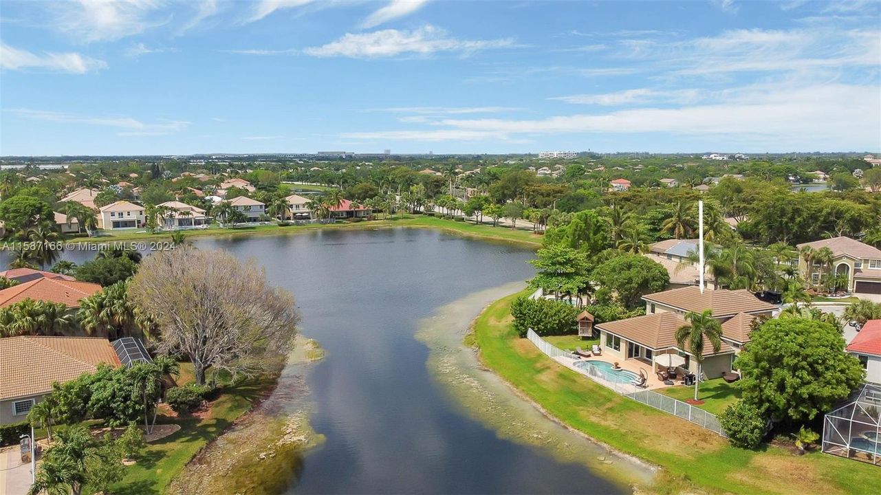 Active With Contract: $1,199,000 (4 beds, 2 baths, 2570 Square Feet)