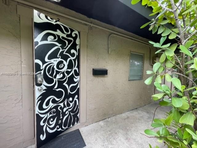 For Rent: $1,550 (0 beds, 1 baths, 350 Square Feet)